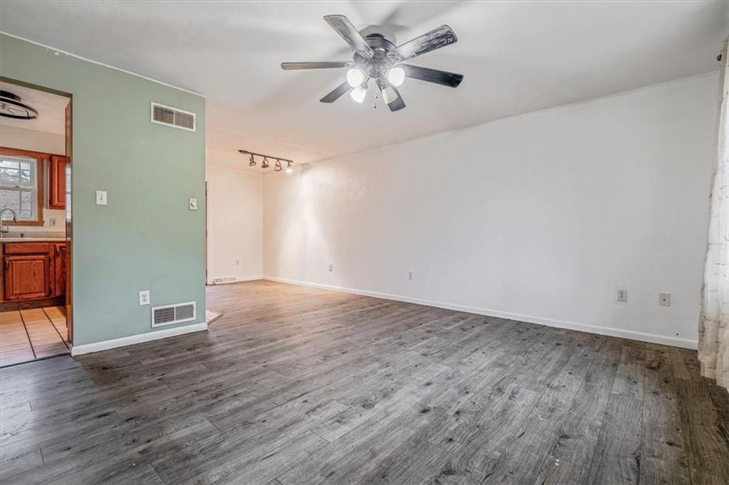 384 Kenneth Drive Rostraver Township, PA 15012 - Photo 10 of 50