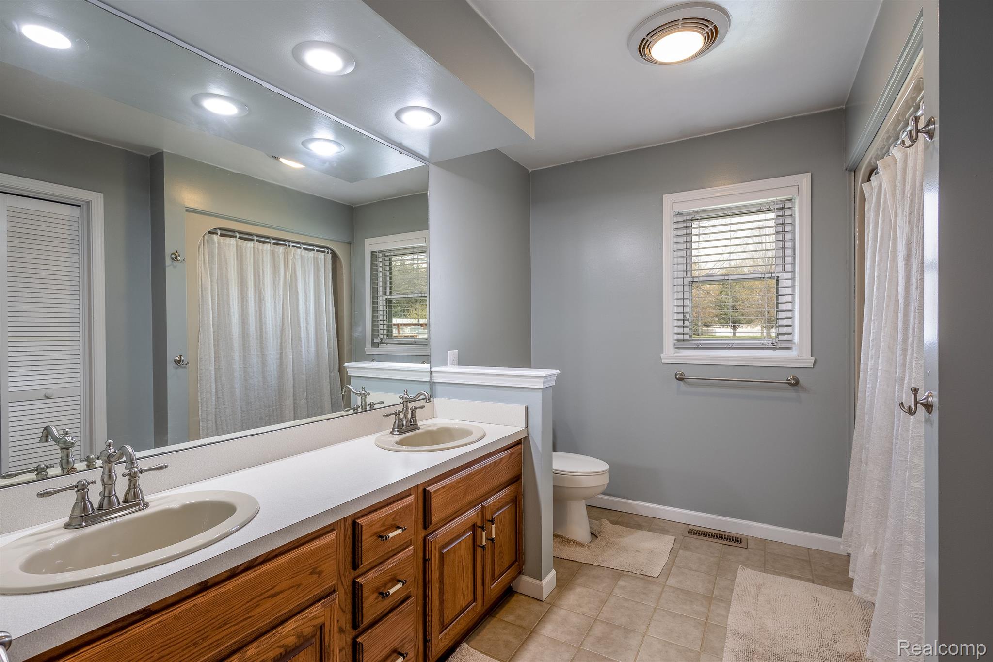 35294 Ash Road New Boston, MI 48164 - Photo 17 of 49 Gallery Image 17