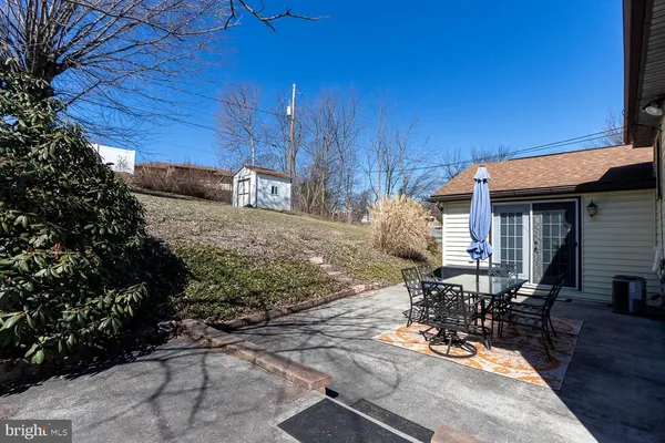 $209,101 | 1818 Bell Avenue, Altoona, PA 16602