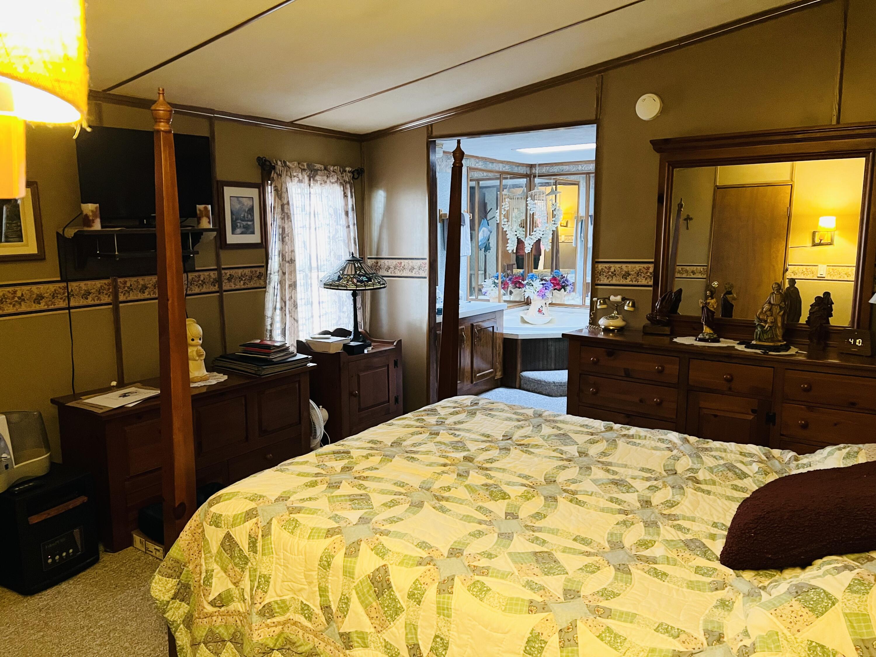 274 Bradford Road Plattsburgh, NY 12901 - Photo 12 of 30 Gallery Image 12