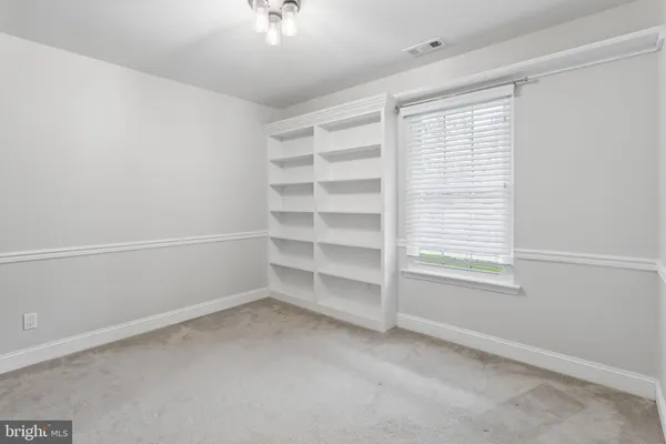 $284,900 | 227 Derry Hill Court, Mount Laurel, NJ 08054