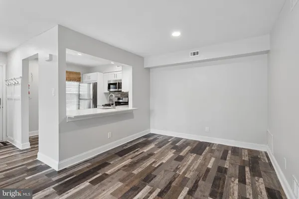 $284,900 | 227 Derry Hill Court, Mount Laurel, NJ 08054