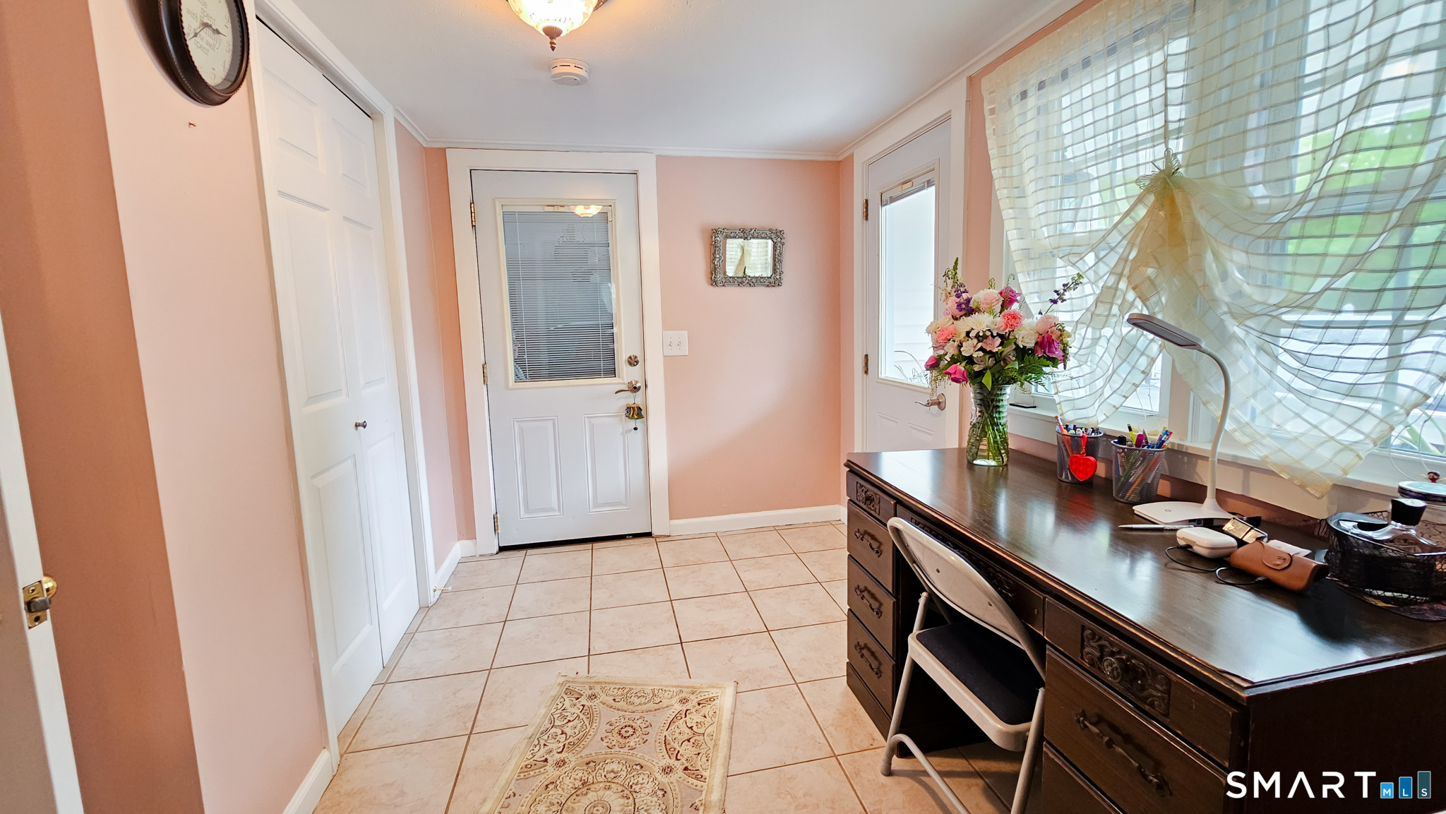384 Long Hill Road South Windsor, CT 06074 - Photo 18 of 40 a very nice looking room with a red chair