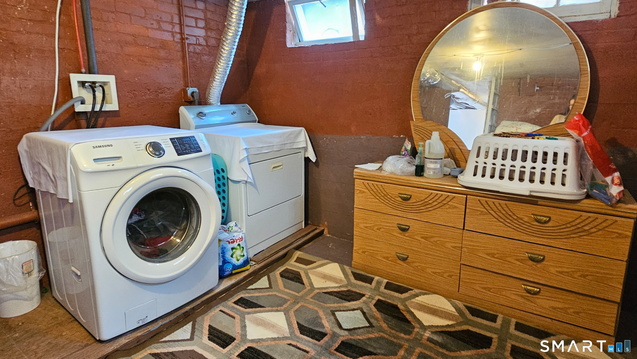 384 Long Hill Road South Windsor, CT 06074 - Photo 35 of 40 a utility room with dryer and washer