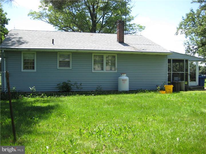 661 Rancocas Road Westampton, NJ 08060 - Photo 7 of 24 Exterior Back