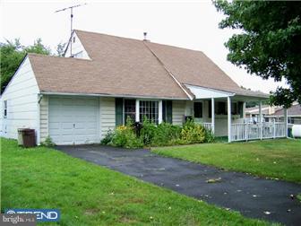 109 Harrow Road Levittown, PA 19056 - Photo 1 of 12 Exterior Front