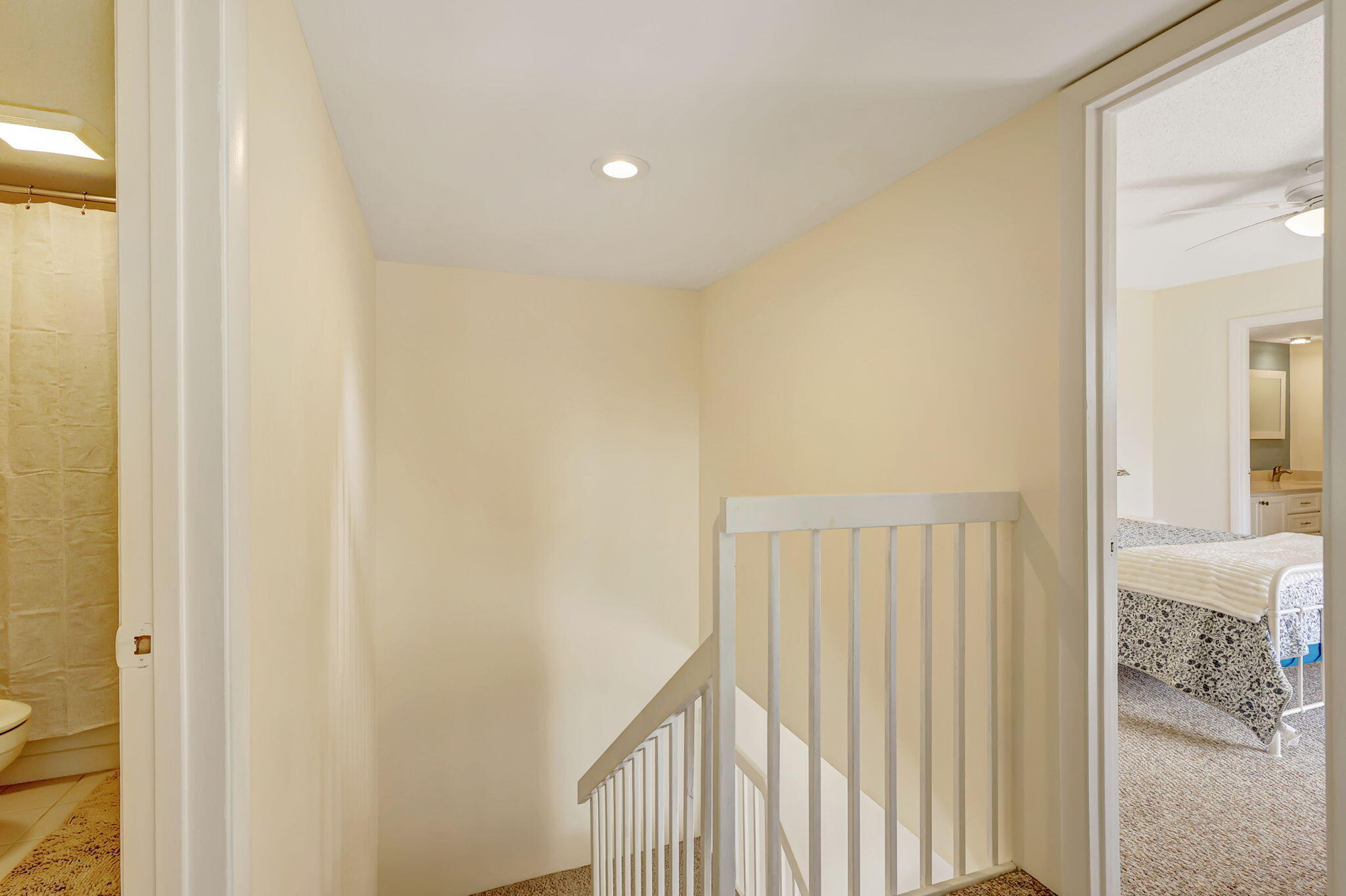 2332 23rd Court, Unit 57D Jupiter, FL 33477 - Photo 21 of 53 a view of a hallway