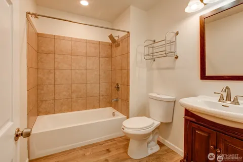 $799,000 | 2618 30th Avenue East, Tacoma, WA 98443