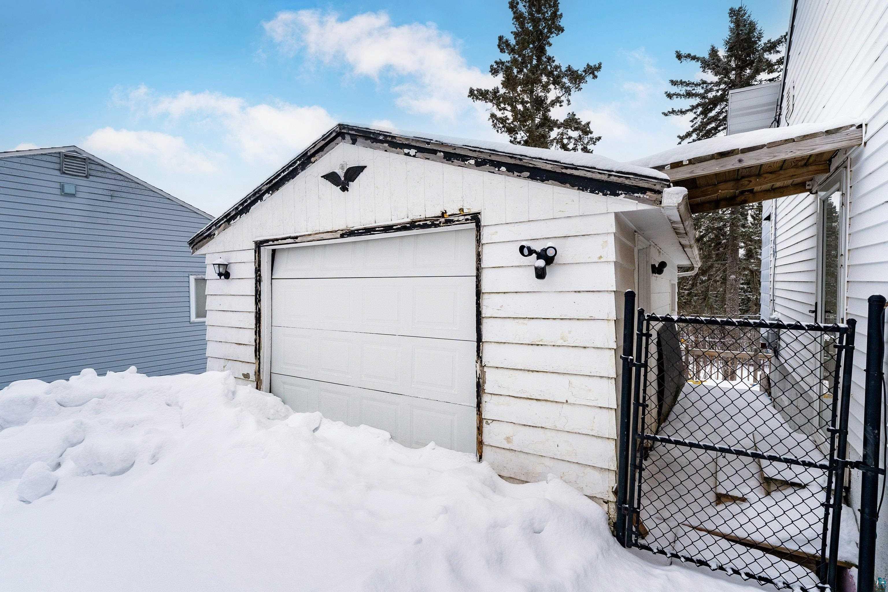 5004 Wyoming Street Duluth, MN 55804 - Photo 31 of 36 Detached Garage