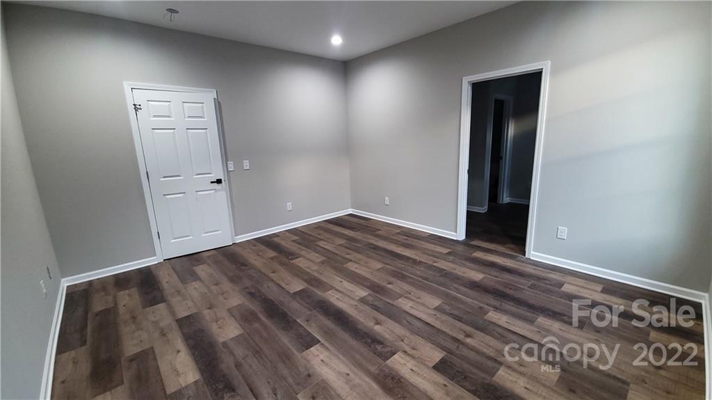 152 Eagles Landing Morganton, NC 28655 - Photo 20 of 27 a view of room