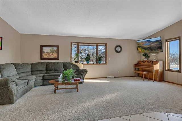 $625,000 | 34293 County Road 4, St. Joseph, MN 56374