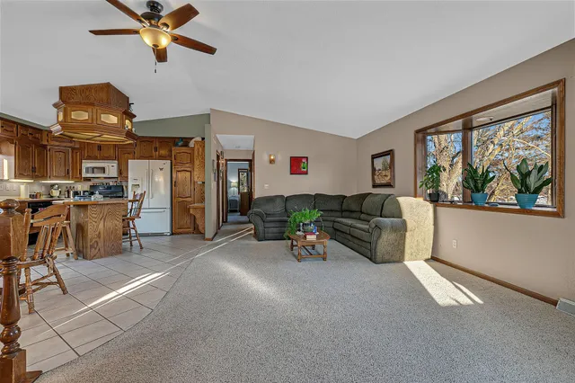 $625,000 | 34293 County Road 4, St. Joseph, MN 56374