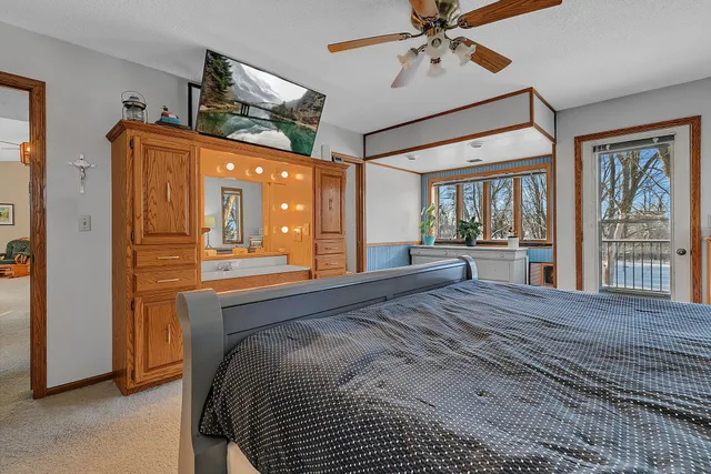 $625,000 | 34293 County Road 4, St. Joseph, MN 56374