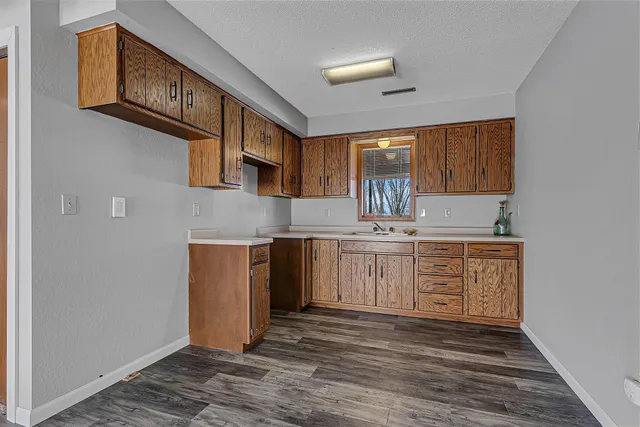 $625,000 | 34293 County Road 4, St. Joseph, MN 56374