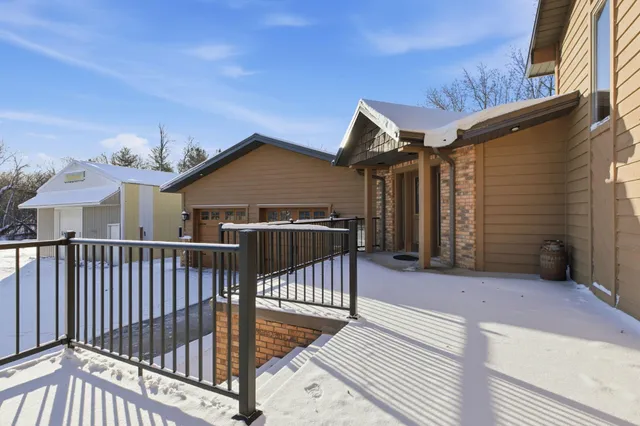 $625,000 | 34293 County Road 4, St. Joseph, MN 56374