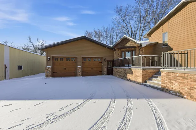 $625,000 | 34293 County Road 4, St. Joseph, MN 56374