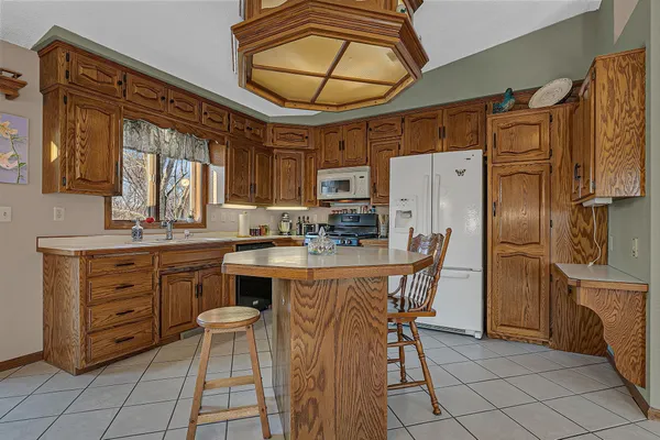 $599,900 | 34293 County Road 4, St. Joseph, MN 56374