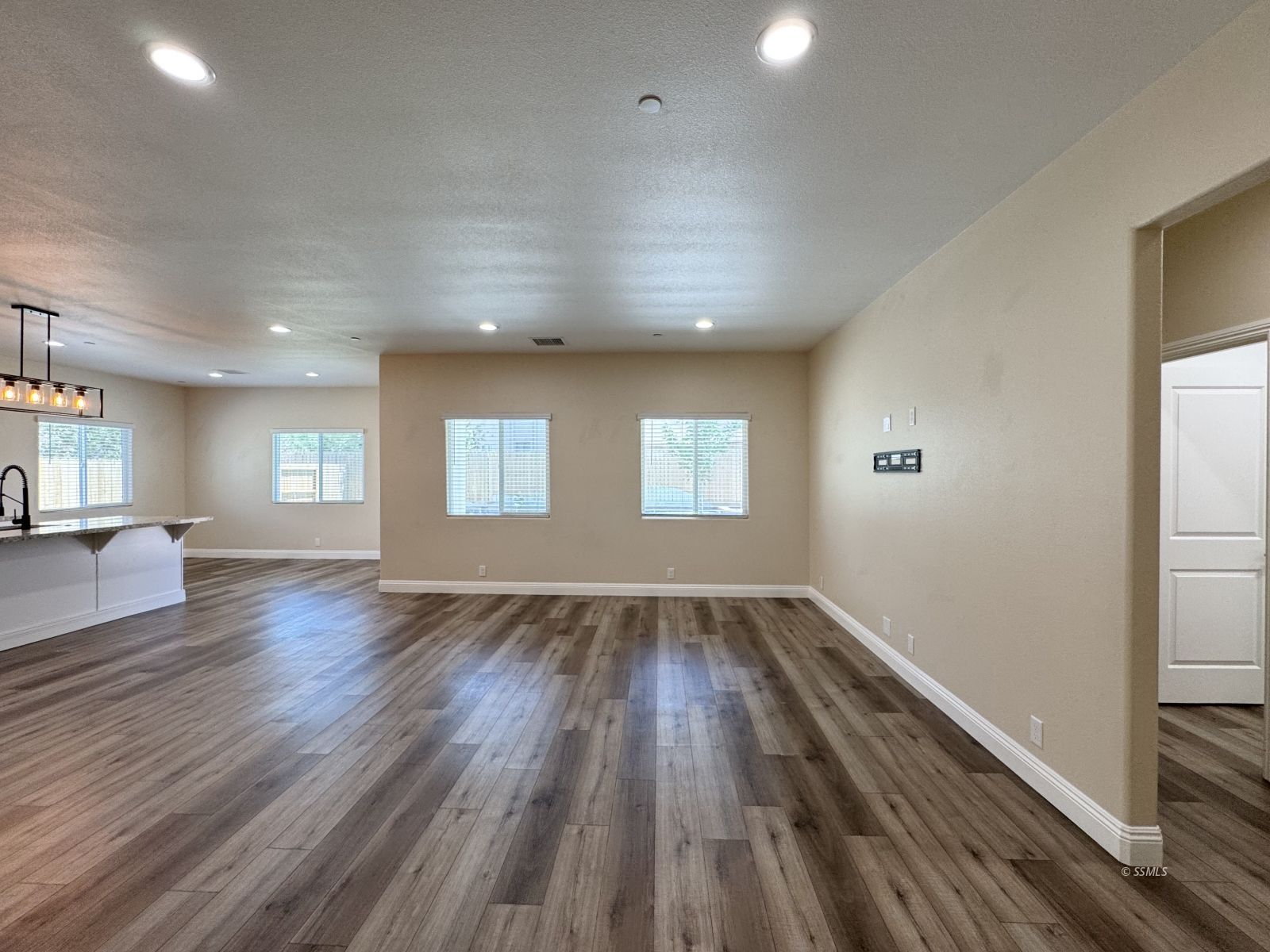 1022 Ocean Avenue Ridgecrest, CA 93555 - Photo 6 of 38