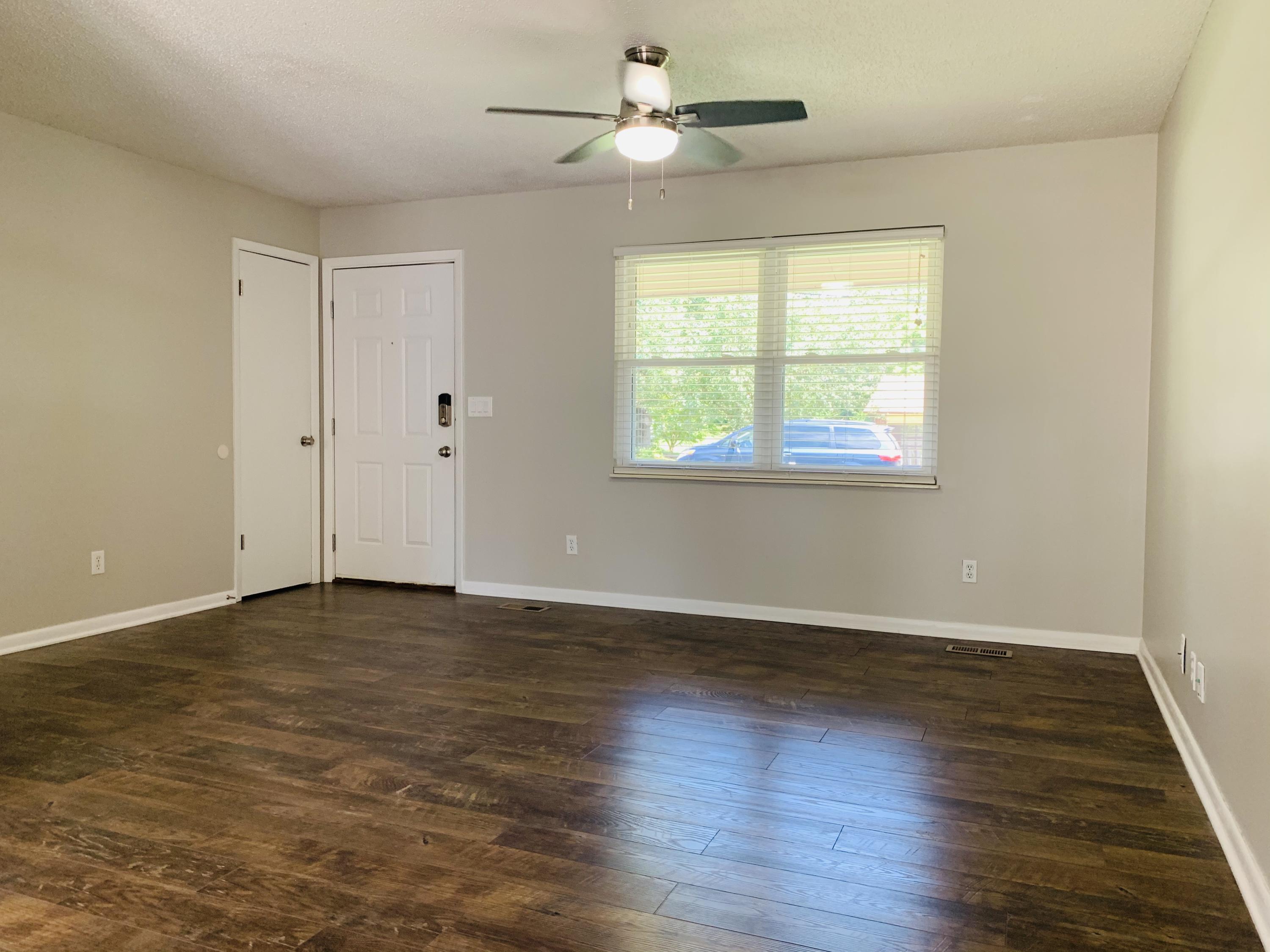 611 Worcester Road Knoxville, TN 37934 - Photo 3 of 35 Great Room