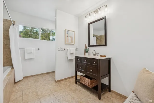 $1,795,000 | 24 Bonnie Banks Way, San Rafael, CA 94901