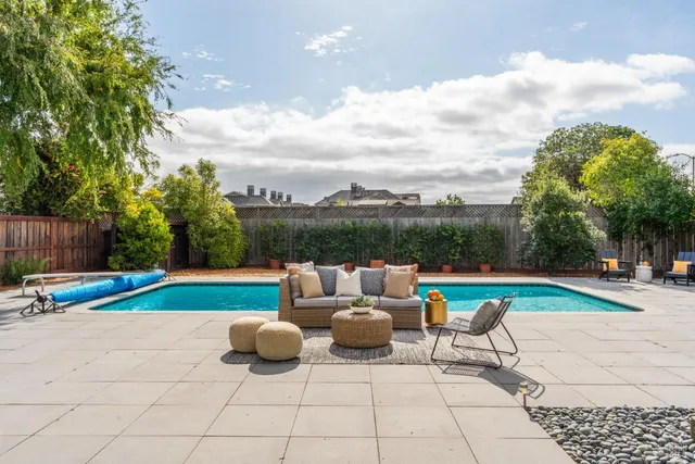 $1,795,000 | 24 Bonnie Banks Way, San Rafael, CA 94901