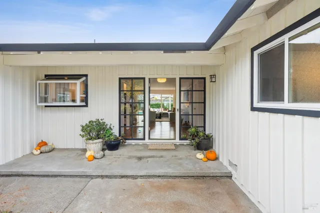 $1,795,000 | 24 Bonnie Banks Way, San Rafael, CA 94901