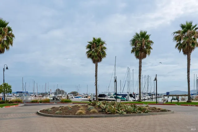 $1,795,000 | 24 Bonnie Banks Way, San Rafael, CA 94901