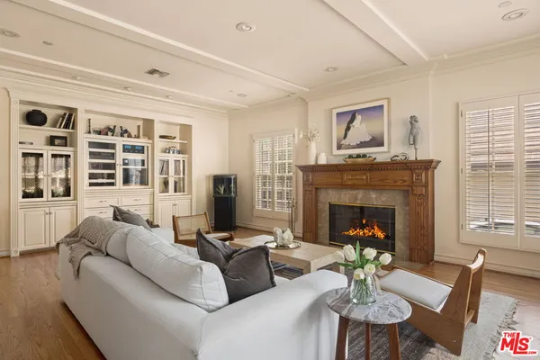$3,498,000 | 3833 Goodland Avenue, Studio City, CA 91604