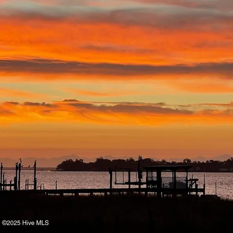 $675,000 | 209 Shore Road, Newport, NC 28570