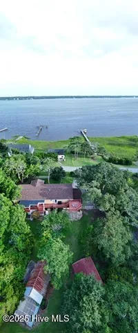 $675,000 | 209 Shore Road, Newport, NC 28570