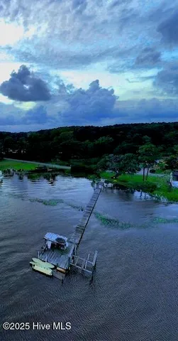 $675,000 | 209 Shore Road, Newport, NC 28570