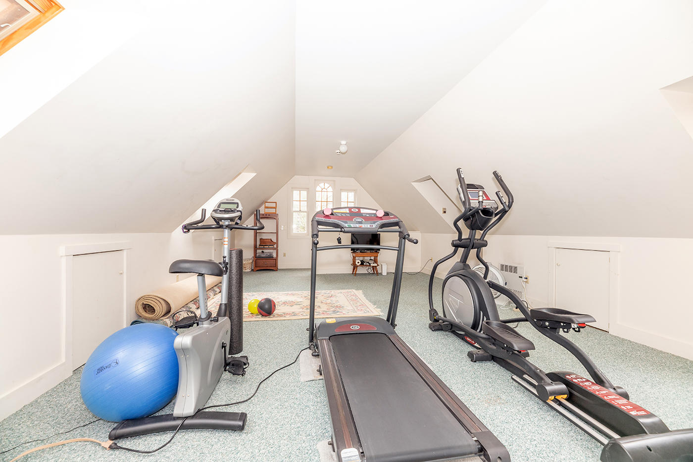17 Victoria Road Camden, ME 04843 - Photo 13 of 37 Bonus room