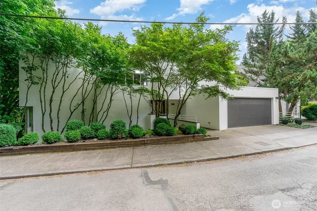 $7,500 | 3501 East Terrace Street, Seattle, WA 98122