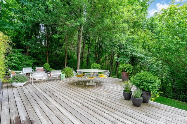 $7,500 | 3501 East Terrace Street, Seattle, WA 98122