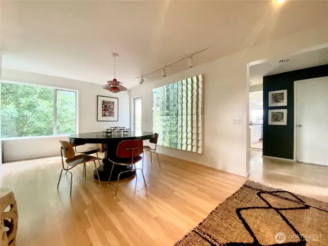 $7,500 | 3501 East Terrace Street, Seattle, WA 98122