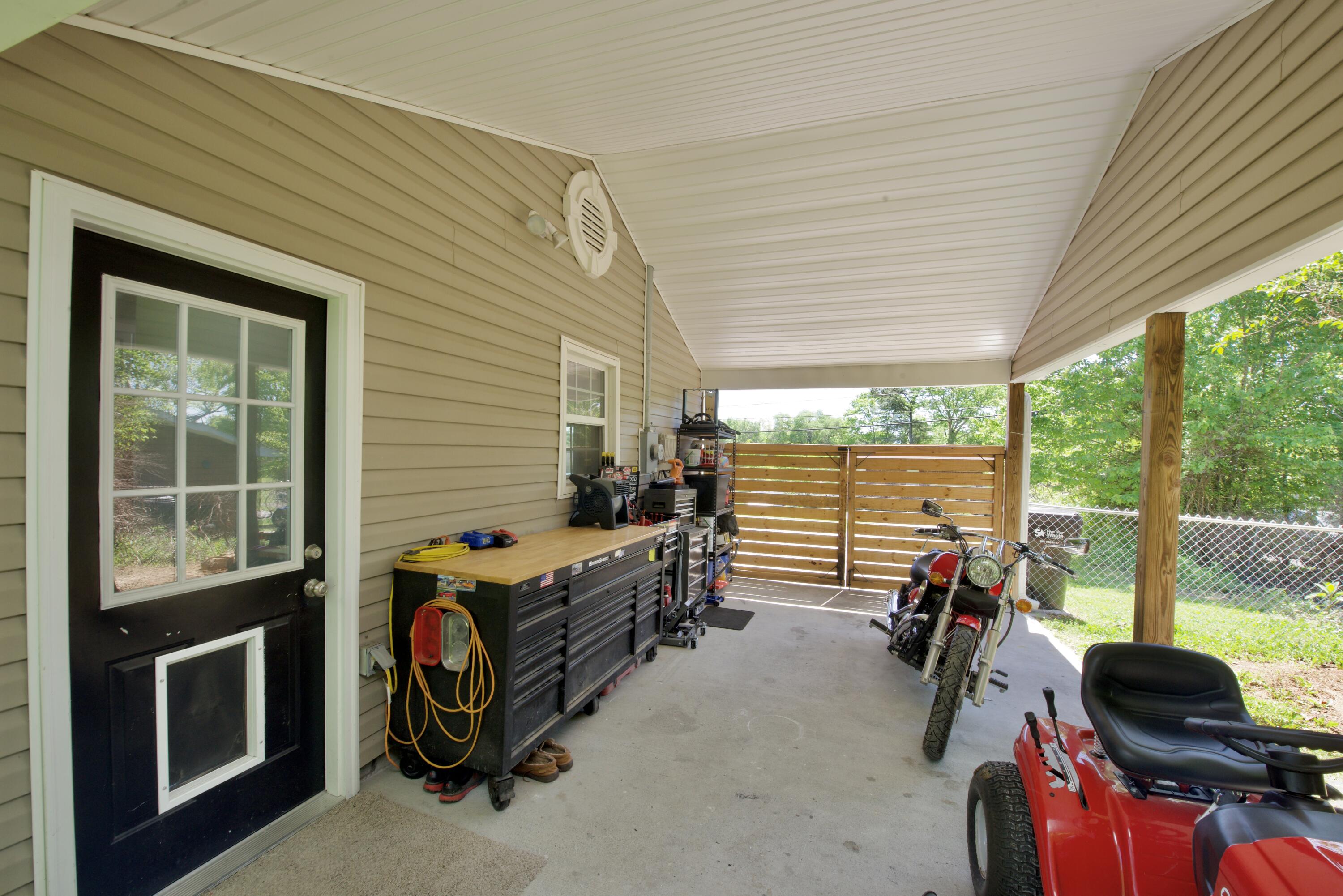 2242 Broomfield Road Southeast Cleveland, TN 37323 - Photo 25 of 37 0629FCE9-D68F-40BC-9D8B-BFFA9041D76D_1_2