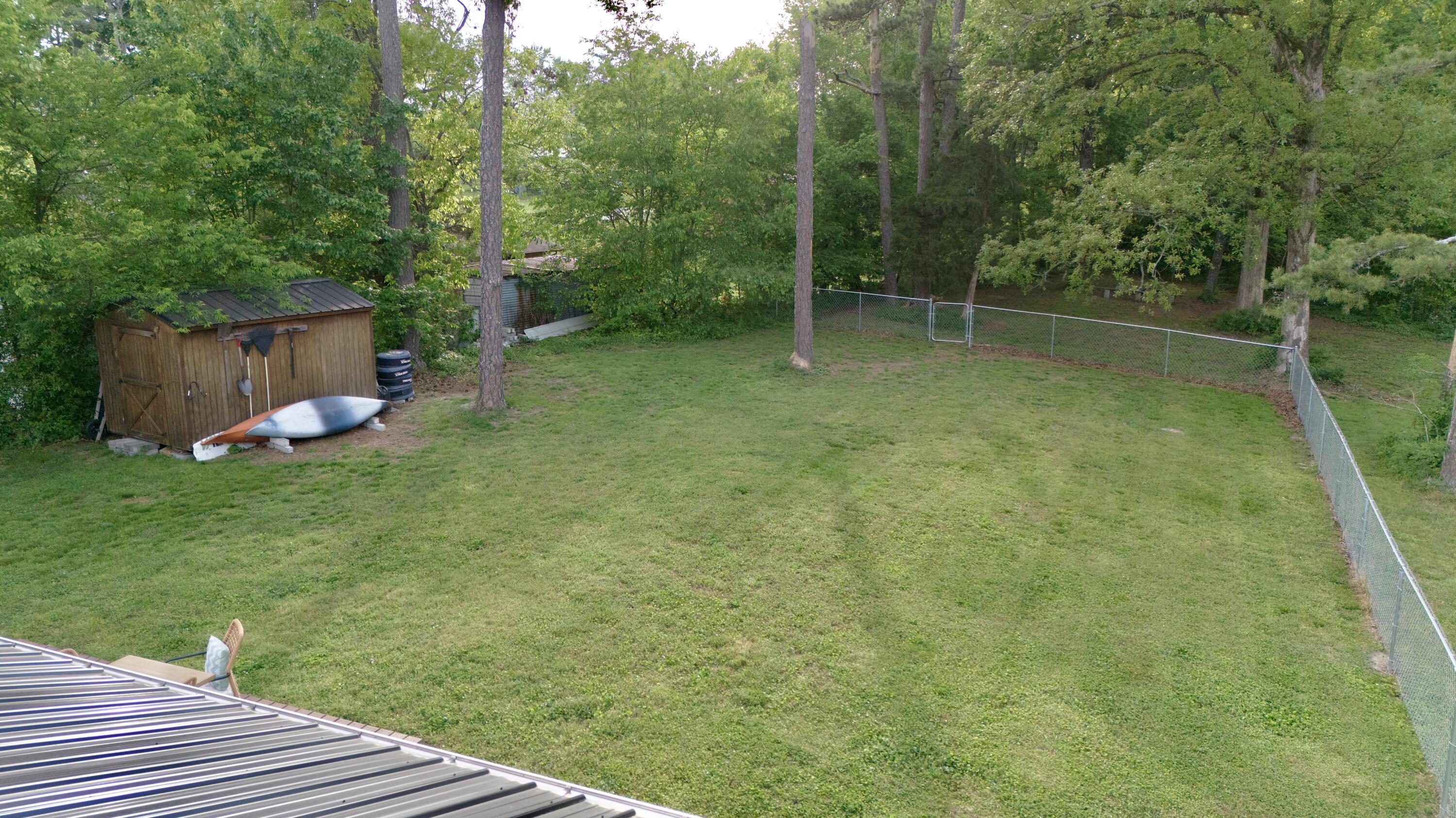 2242 Broomfield Road Southeast Cleveland, TN 37323 - Photo 34 of 37 F91B1689-F66B-432B-B310-B06D7E091651_1_2