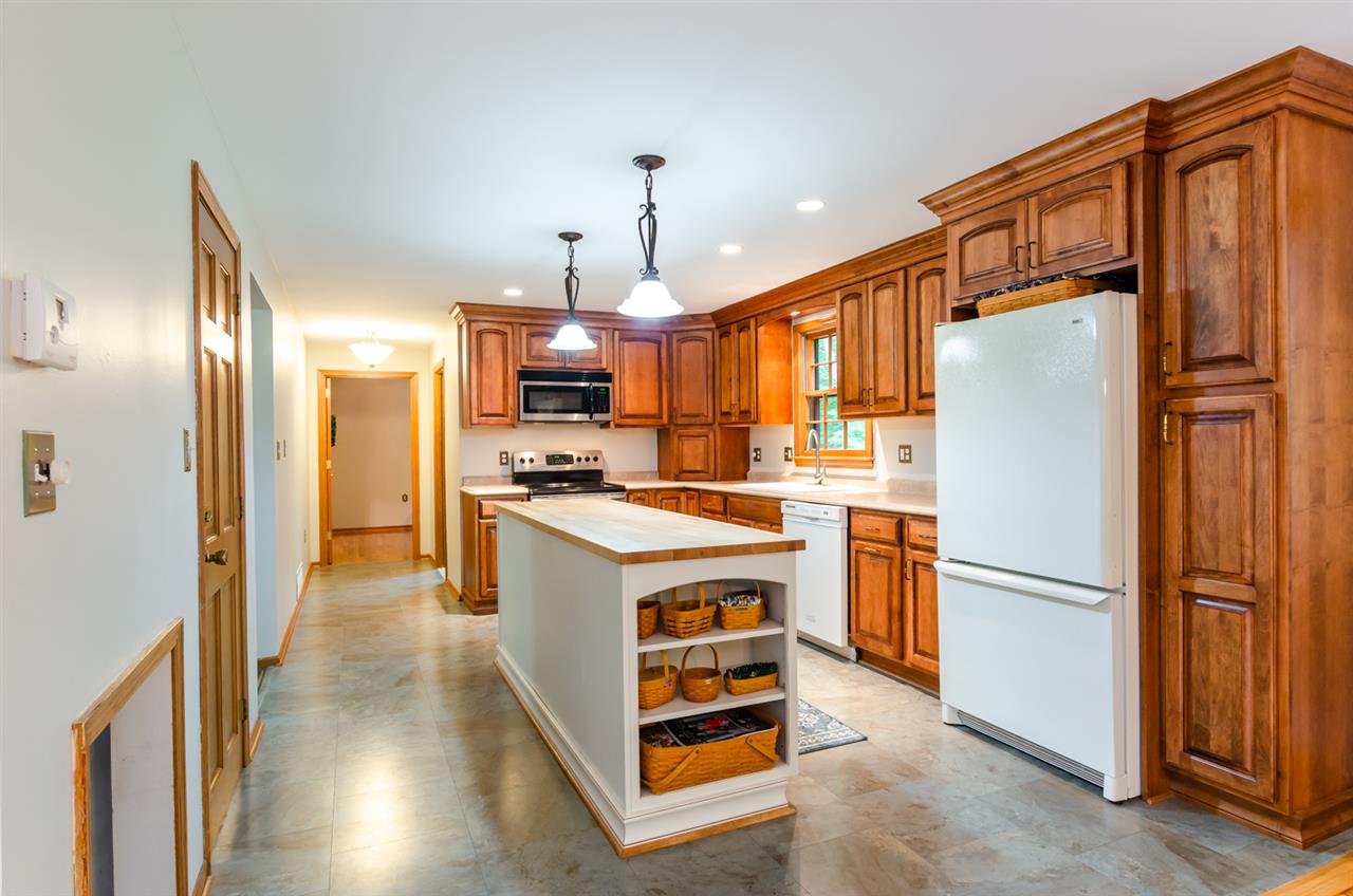24 Dahl Road Merrimack, NH 03054 - Photo 12 of 40