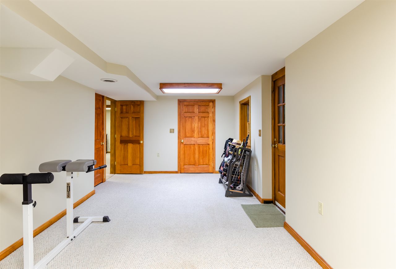 24 Dahl Road Merrimack, NH 03054 - Photo 34 of 40