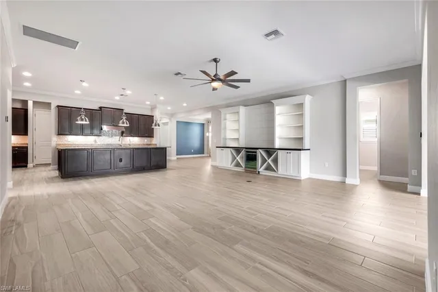 $979,000 | 3837 Helmsman Drive, Naples, FL 34120