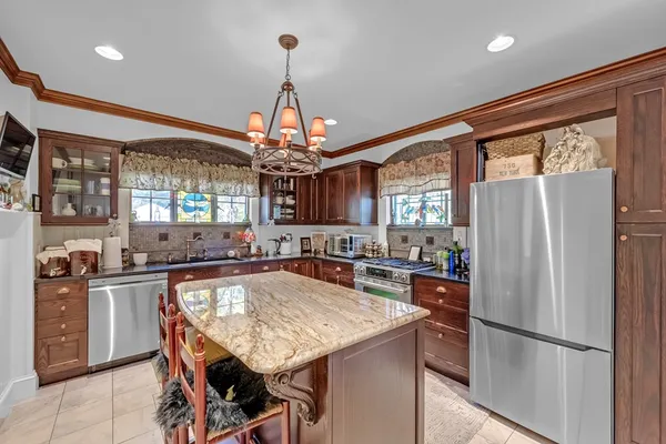 $585,000 | 283 Longhill Street, Springfield, MA 01108