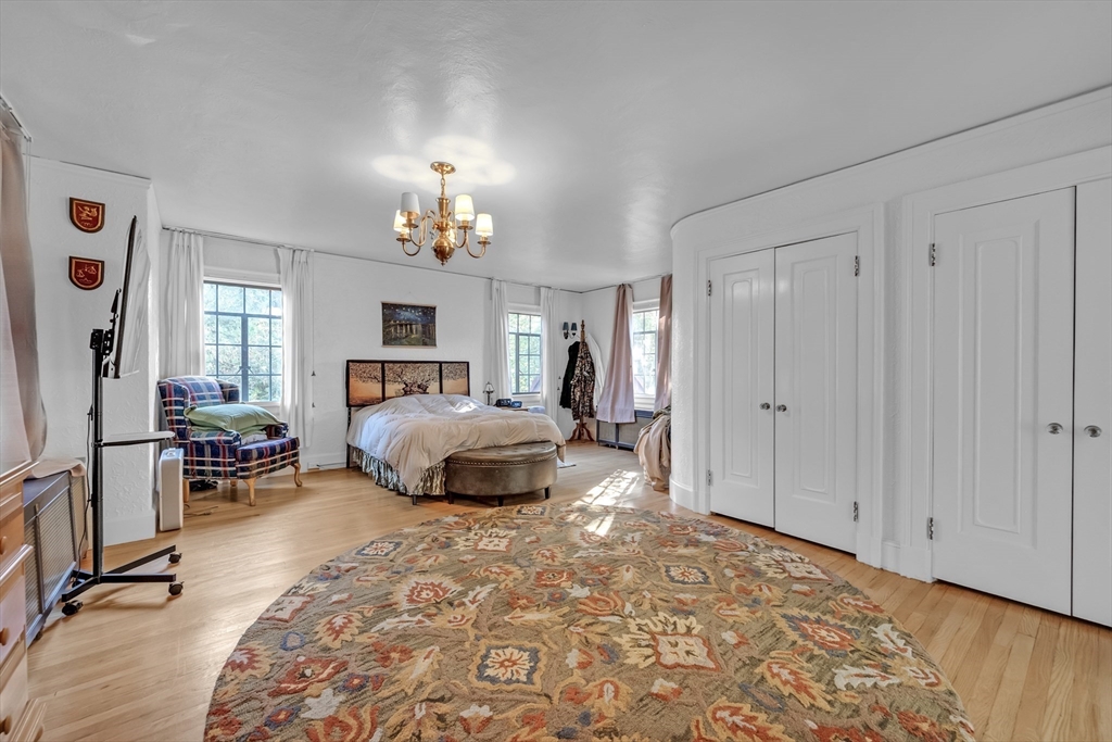 283 Longhill Street Springfield, MA 01108 - Photo 30 of 42