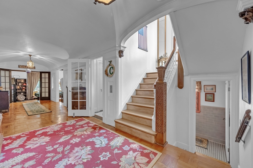 283 Longhill Street Springfield, MA 01108 - Photo 8 of 42