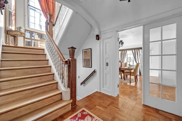 $585,000 | 283 Longhill Street, Springfield, MA 01108