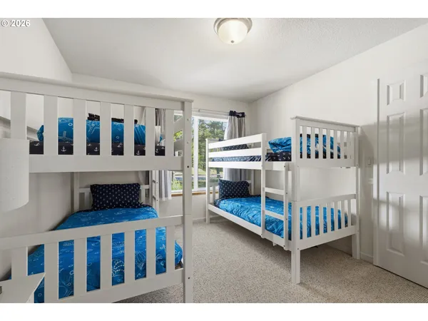 $649,000 | 34320 Cape Kiwanda Drive, Pacific City, OR 97135