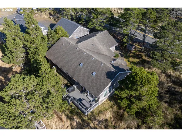 $649,000 | 34320 Cape Kiwanda Drive, Pacific City, OR 97135