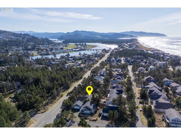 $649,000 | 34320 Cape Kiwanda Drive, Pacific City, OR 97135