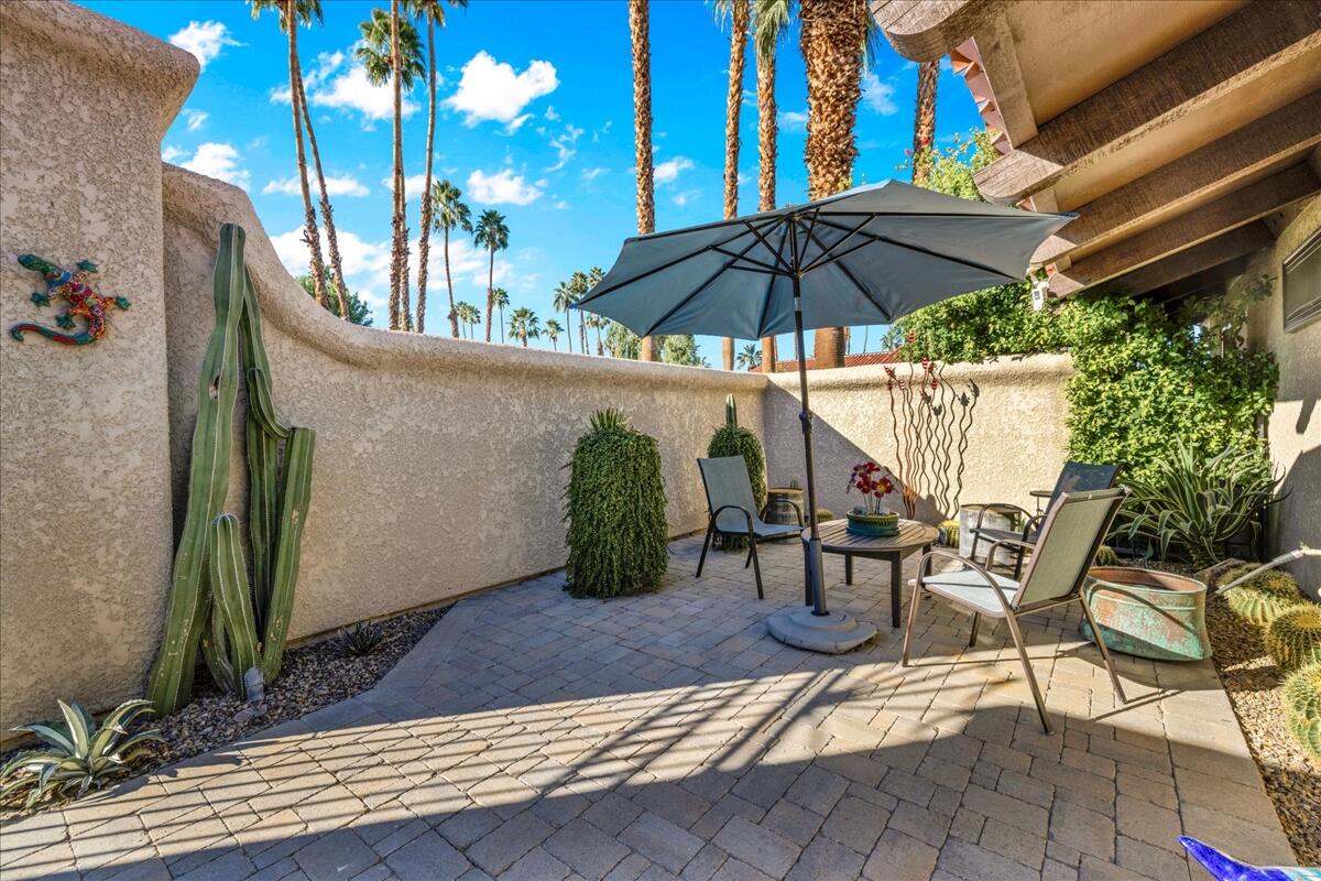 105 Esplanade Street Rancho Mirage, CA 92270 - Photo 7 of 66 07-07