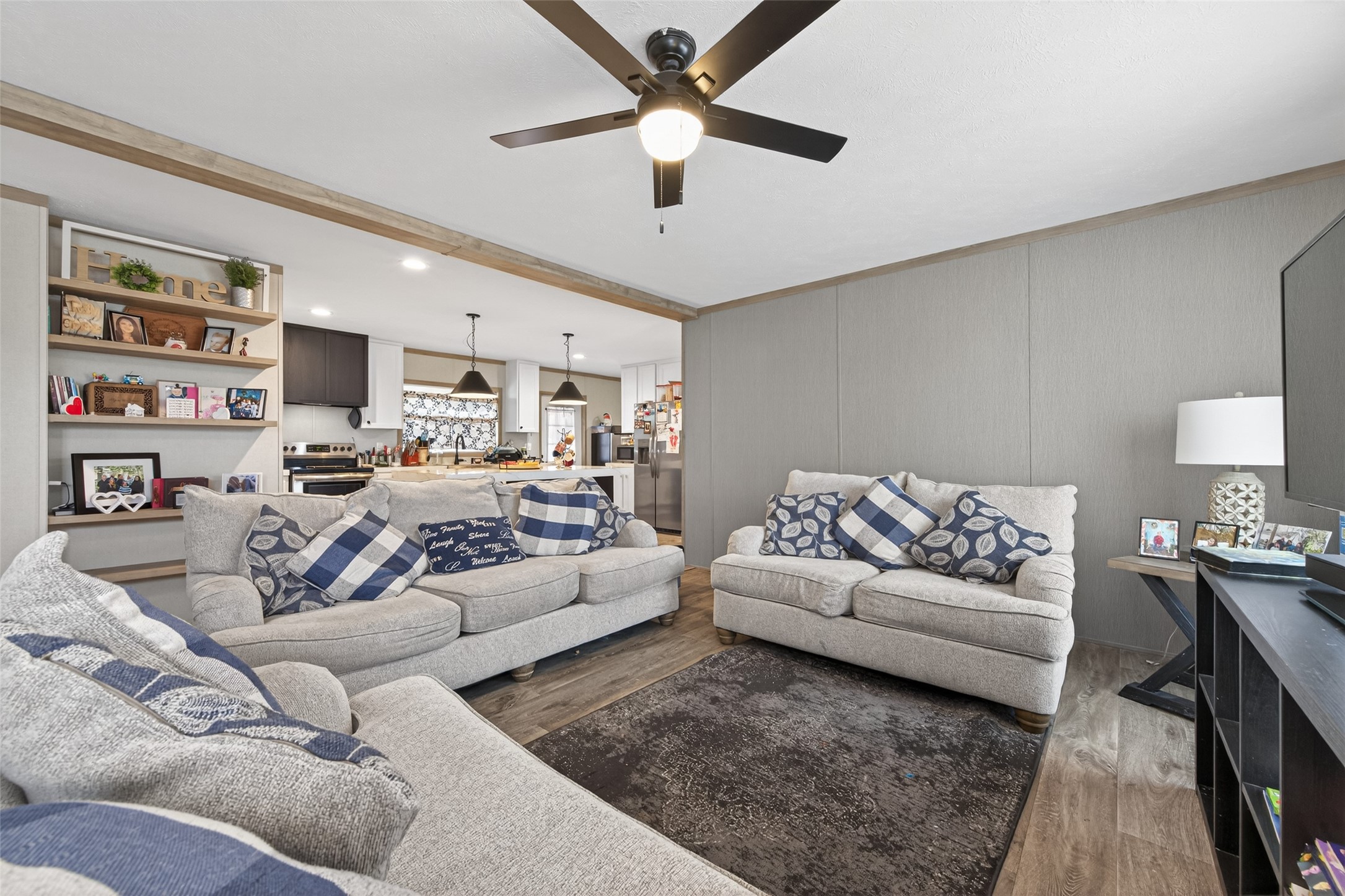 1375 Road 5735 Cleveland, TX 77327 - Photo 8 of 49 a living room with furniture and a ceiling fan