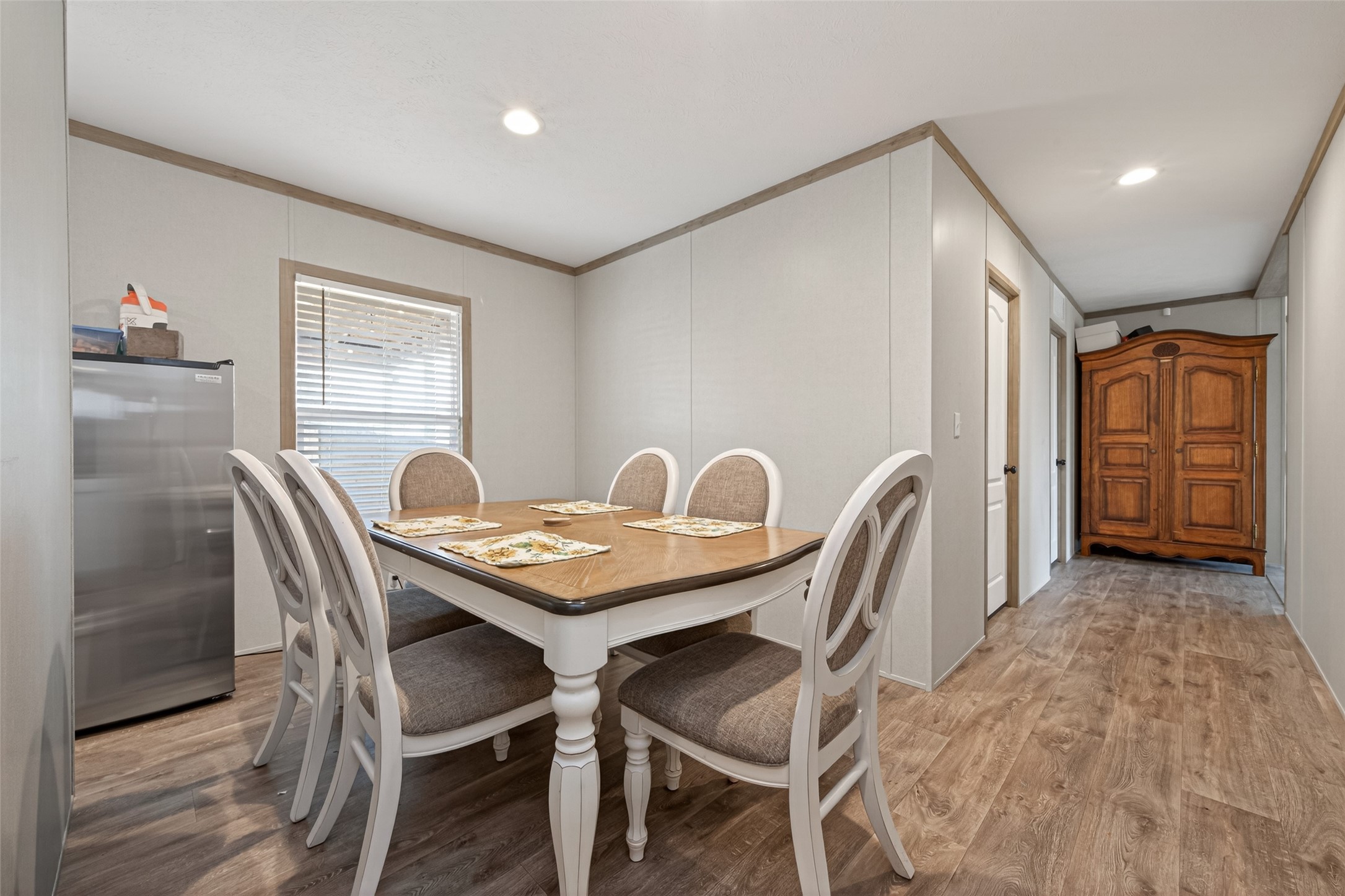 1375 Road 5735 Cleveland, TX 77327 - Photo 9 of 49 a dining room with furniture and window